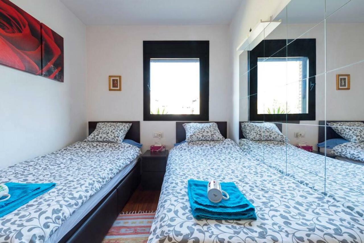 Jie Apartment Sant Adrià de Besòs Extérieur photo